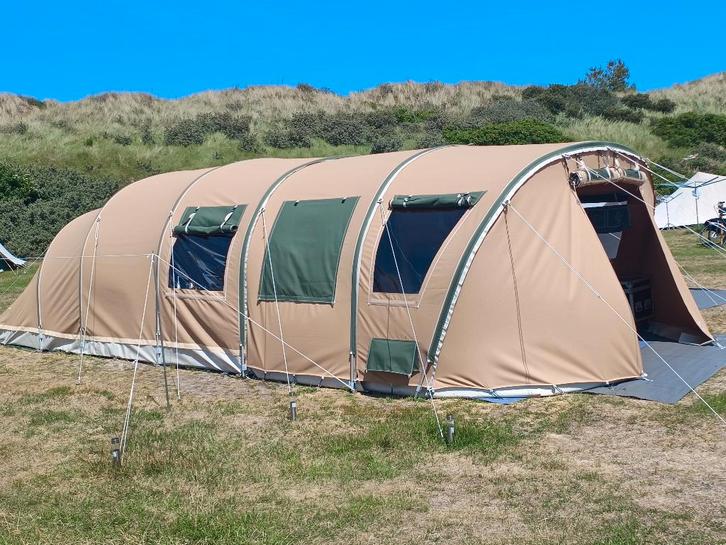 Stortemelk  Vlieland - Luxe kampeervankantie, Caravans en Kamperen, Tenten, tot en met 4, Zo goed als nieuw, Ophalen