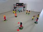 Playmobil voetballers 10 stuks + goal, Kinderen en Baby's, Speelgoed | Playmobil, Ophalen of Verzenden, Gebruikt