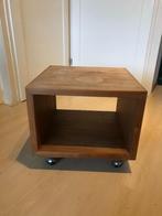 Kubus bijzet tafeltjes op zwenkwieltjes, Huis en Inrichting, Tafels | Bijzettafels, Minder dan 55 cm, Gebruikt, Vierkant, Modern