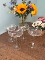 4 cocktailglazen, Verzamelen, Glas en Borrelglaasjes, Ophalen of Verzenden, Zo goed als nieuw