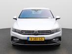 Volkswagen Passat Variant 1.5 TSI R-Line Business + | Half-L, Auto's, Volkswagen, 12 maanden, 730 kg, 4 cilinders, Origineel Nederlands