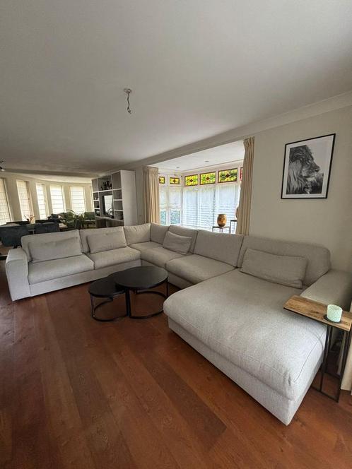 Revello Luxe Hoekbank lichtgrijs, Huis en Inrichting, Banken | Bankstellen, Zo goed als nieuw, Hoekbank, Vierpersoons of meer