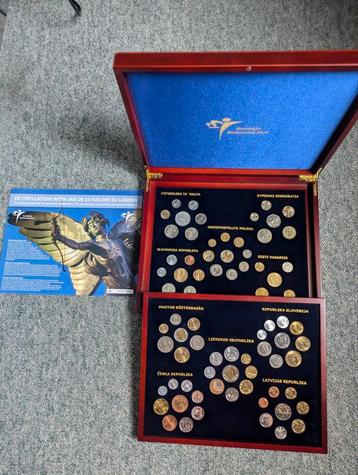 "De circulatie munten vd 10 nieuwe EU landen" uitgifte KNM beschikbaar voor biedingen