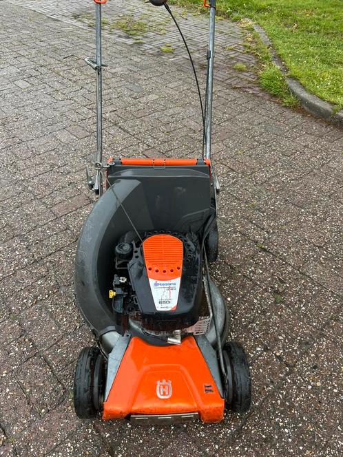Husqvarna LC 48 V benzine maaier, Tuin en Terras, Grasmaaiers, Gebruikt, Benzine-grasmaaier, 40 t/m 49 cm, Cirkelmaaier, Mulchfunctie