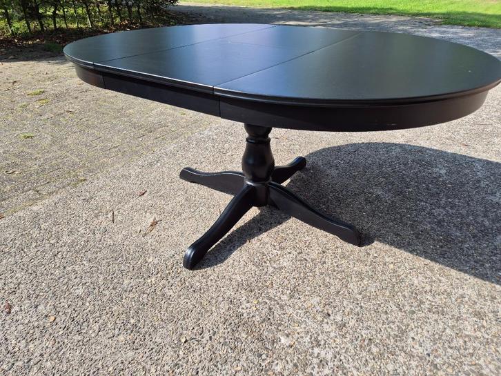 Eettafel zwart, Huis en Inrichting, Tafels | Eettafels, Gebruikt, 100 tot 150 cm, 100 tot 150 cm, Vier personen, Ovaal, Overige houtsoorten
