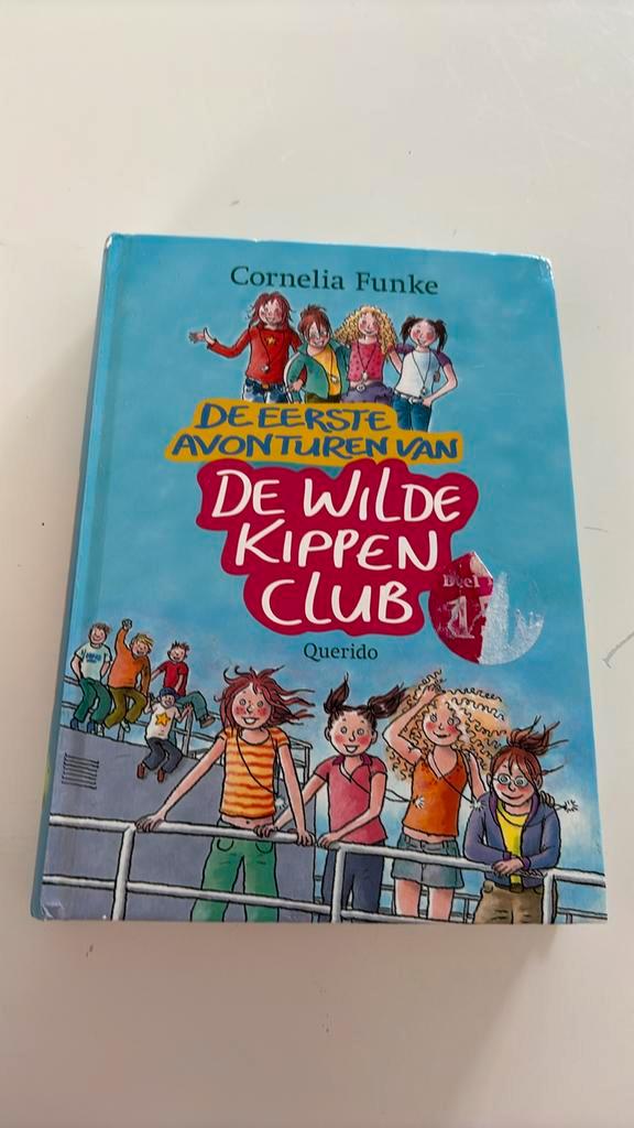 Cornelia Funke - De eerste avonturen van de Wilde Kippenclub, Boeken, Kinderboeken | Jeugd | 10 tot 12 jaar, Zo goed als nieuw