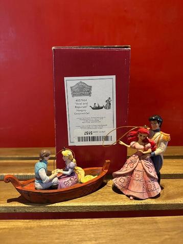 Disney Traditions showcase Jim Shore Ariel and Rapunzel beschikbaar voor biedingen