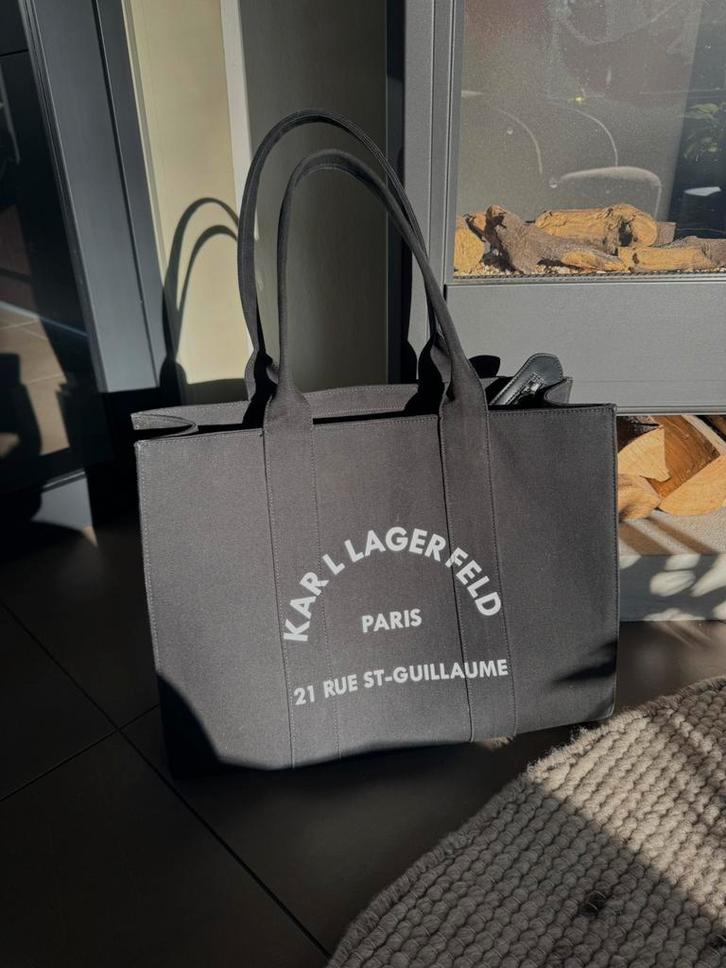 Karl Lagerfeld, square large tote - shopper, Sieraden, Tassen en Uiterlijk, Tassen | Damestassen, Zo goed als nieuw, Shopper, Zwart