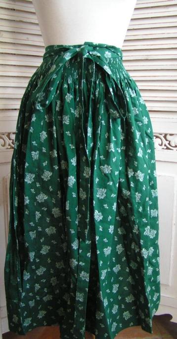 tiroler dirndl schort nr PP 199 beschikbaar voor biedingen