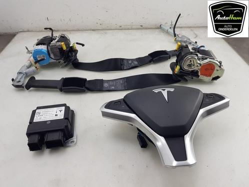 Airbag Set + Computer Tesla Model X SUV 75D (A0003K8775D), Auto-onderdelen, Interieur en Bekleding, Overige automerken, Gebruikt