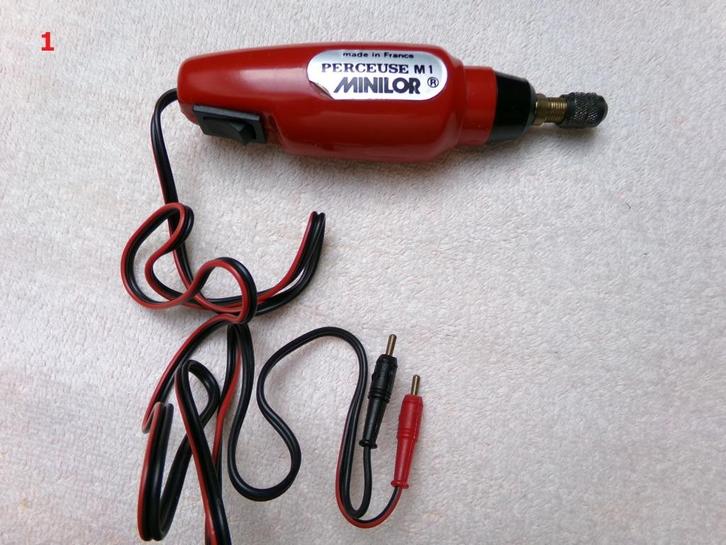 Diverse modelbouw gereedschap, Hobby en Vrije tijd, Modelbouw | Overige, Gebruikt, 1:50 tot 1:144, Ophalen of Verzenden