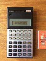 2 x Casio FX-82 rekenmachine jaren 80 scientific calculator, Ophalen of Verzenden, Zo goed als nieuw