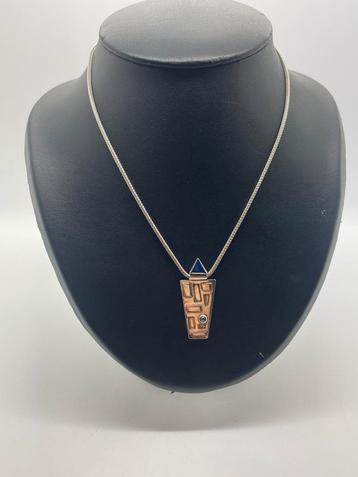 A266 Prachtige zilveren ketting met hanger beschikbaar voor biedingen