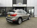 BMW X1 sDrive20i Orange Edition II Trekhaak | Stoelverwarmin, Auto's, BMW, 1998 cc, Bedrijf, SUV of Terreinwagen, 84 €/maand