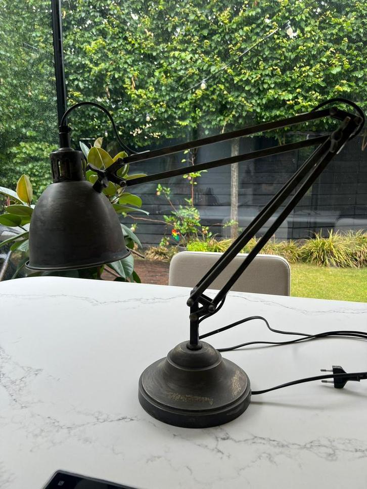 Industriële tafellamp / bureaulamp, Huis en Inrichting, Lampen | Tafellampen, 50 tot 75 cm, Metaal, Ophalen