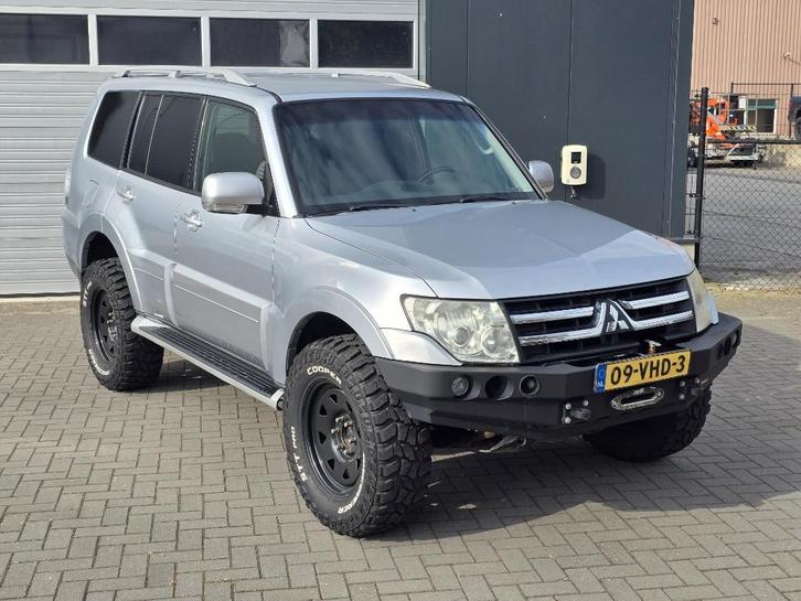 Mitsubishi Pajero 3.2 DID PV LWB AUT 2007 Off-road, Auto's, Bestelauto's, Particulier, 4x4, Airbags, Airconditioning, Centrale vergrendeling