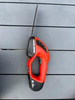 Black & Decker accu heggenschaar, Tuin en Terras, Snoeischaren, Ophalen of Verzenden, Gebruikt, Minder dan 20 mm, Black & Decker