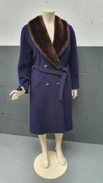 Lange mantel, donkerblauw, lamswol, bontkraag. Mt. 38. S24, Kleding | Dames, Jassen | Winter, Tweedehands verkoop, Blauw, Ophalen of Verzenden