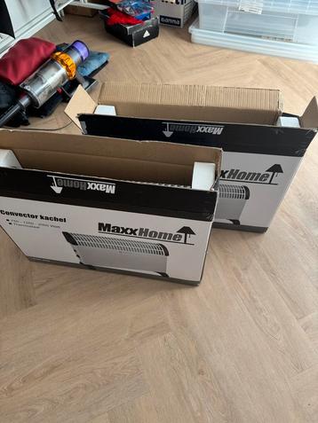2x MaxxHome electrische kachels beschikbaar voor biedingen