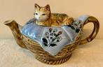 Theepot poes en vaasje., Overige typen, Ophalen of Verzenden, Zo goed als nieuw, Overige stijlen