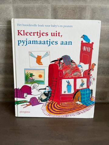 Kleertjes uit, pyjamaatjes aan - voorleesboek beschikbaar voor biedingen