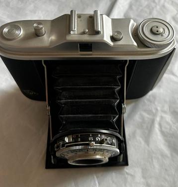Agfa Isolette vario camera (analoog, zwart/zilver) beschikbaar voor biedingen