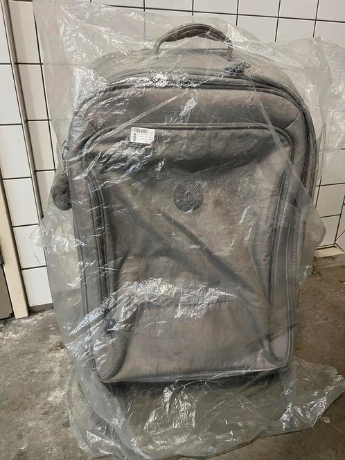 Kipling Yublin Spin 81 - Celo grijs - Reiskoffer, Sieraden, Tassen en Uiterlijk, Koffers, Gebruikt, Overige materialen, 70 cm of meer