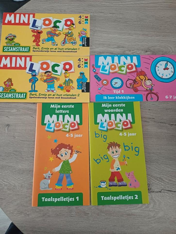 Mini Loco boekjes  / 5 stuks, Kinderen en Baby's, Speelgoed | Educatief en Creatief, Zo goed als nieuw, Ophalen of Verzenden
