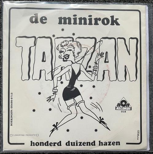 Single Tarzan – De Minirok / Honderd Duizend Hazen (1981), Cd's en Dvd's, Vinyl Singles, Zo goed als nieuw, Single, Nederlandstalig