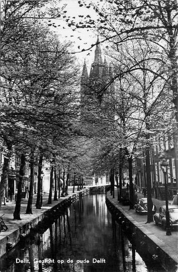(386-268-005) Delft Oude Delft beschikbaar voor biedingen