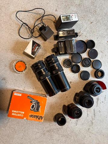 Partij vintage fotografie spullen beschikbaar voor biedingen