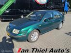 Volkswagen Bora 1.6 AUTOMAAT LPG G3, Auto's, Volkswagen, Gebruikt, Bora, 4 cilinders, Metallic lak