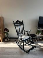Massief houten zwarte schommelstoel & bijzettafel, Antiek en Kunst, Antiek | Meubels | Stoelen en Banken, Ophalen
