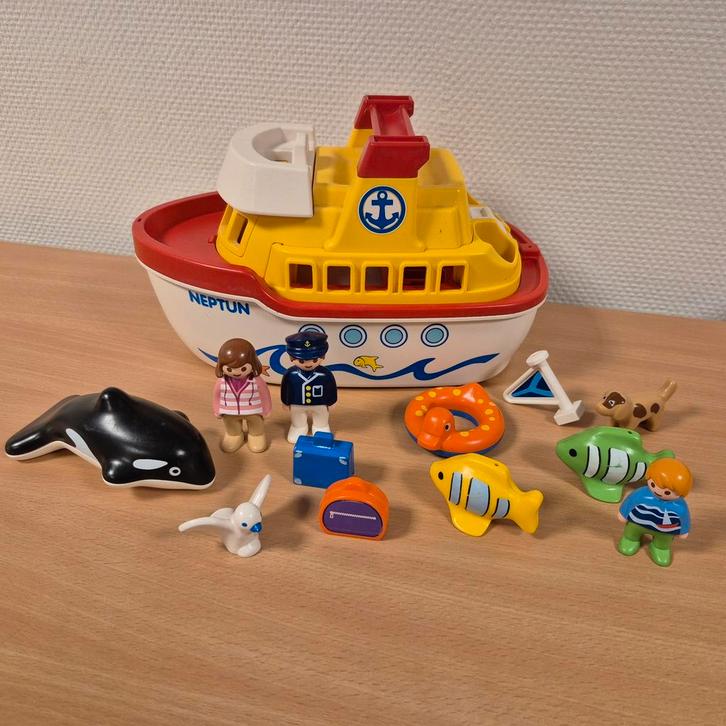Playmobil 123 junior neptune schip + vissers boot Nieuwstaat, Kinderen en Baby's, Speelgoed | Badspeelgoed, Zo goed als nieuw