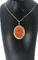 Camee bloedkoraal fraaie 14k gouden grote ketting hanger, Sieraden, Tassen en Uiterlijk, Antieke sieraden, Ophalen of Verzenden