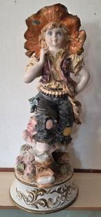 Capo Di Monte porseleinen beeld, Vintage jongen, jager, Ophalen