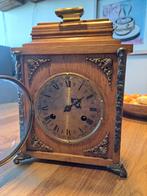 Klok 30-cm Hoog 20-cm Breed., Ophalen of Verzenden