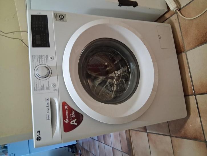 LG wasmachine, Witgoed en Apparatuur, Wasmachines, Gebruikt, Voorlader, 6 tot 8 kg, 85 tot 90 cm, 1200 tot 1600 toeren, Ophalen