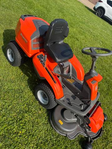 Husqvarna Rider 216 AWD 2 cillinder beschikbaar voor biedingen