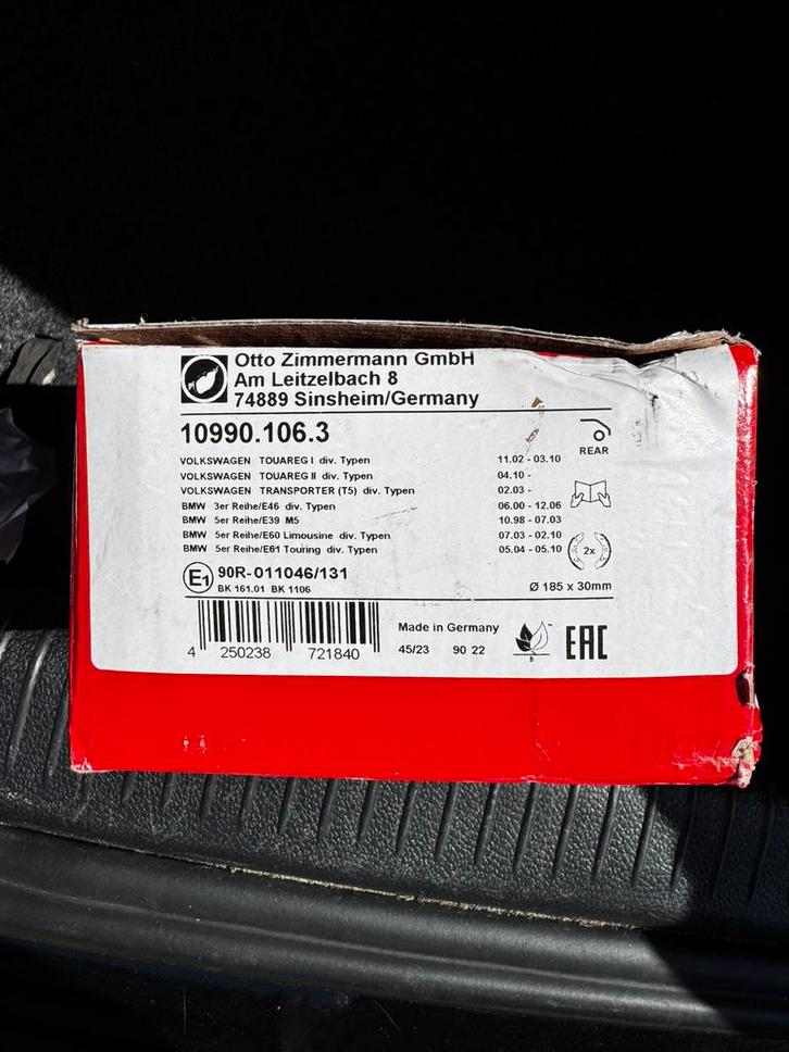 Zimmermann Remschoenset 10990.106.3 – Nieuw in open doos, Auto-onderdelen, Remmen en Aandrijving, BMW, Volkswagen, Nieuw, Ophalen of Verzenden