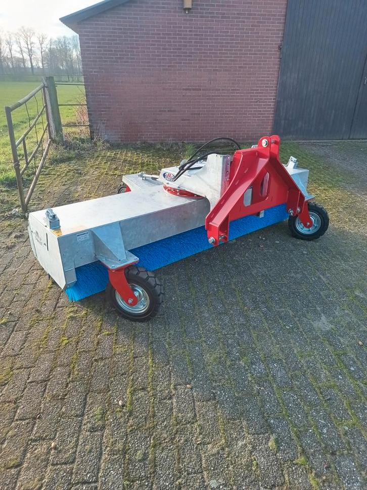 Veegmachiene m sweep nieuw!!!, Tuin en Terras, Veegmachines, Nieuw, Ophalen of Verzenden