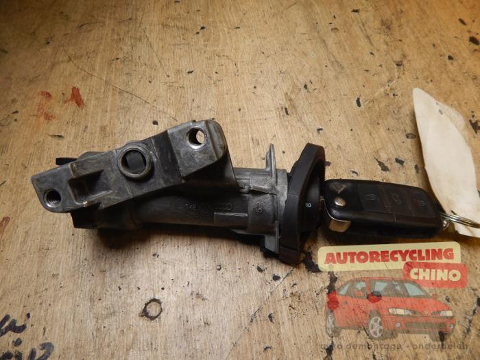 Kontaktslot + Sleutel van een Seat Ibiza, Ophalen, Gebruikt, -, -