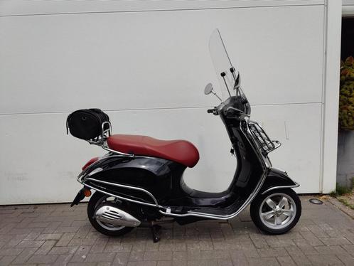 Vespa Primavera 25KM 4T 2v opknapper, Fietsen en Brommers, Scooters | Vespa, Zo goed als nieuw, Overige modellen, Maximaal 25 km/u