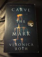 S2 Veronica Roth - Carve the mark, Boeken, Ophalen of Verzenden, Zo goed als nieuw, Veronica Roth