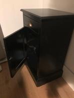 nachtkastje klein kastje hal kastje deur + la, Huis en Inrichting, Slaapkamer | Nachtkastjes, Ophalen, Zo goed als nieuw, Minder dan 45 cm