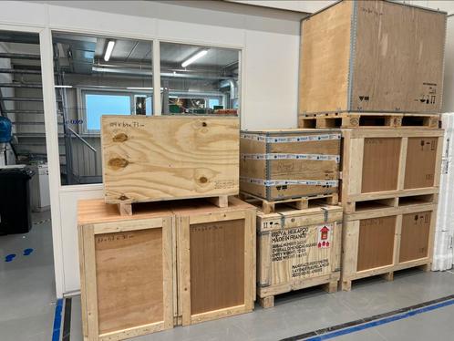 Diverse houten transport kisten / kratten, Doe-het-zelf en Verbouw, Kratten en Dozen, Zo goed als nieuw, Krat, 50 cm of meer, 60 cm of meer