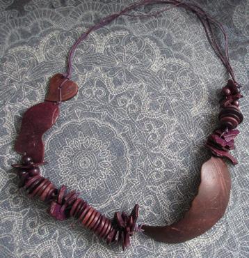 nieuwe ketting - paars met groffe kraal 47 cm beschikbaar voor biedingen