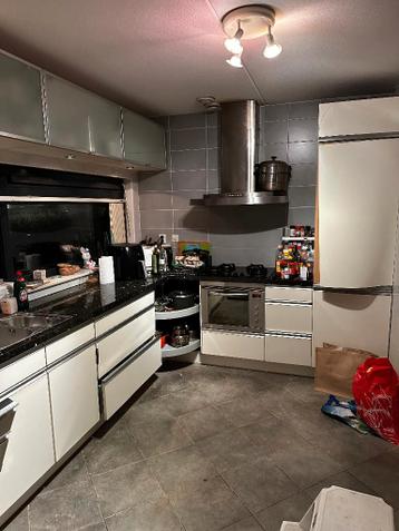 Keuken gratis meenemen + vergoeding