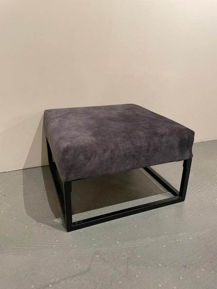 Te koop: Trendhopper Poef, Huis en Inrichting, Banken | Voetenbanken en Poefen, Nieuw, 50 tot 75 cm, Minder dan 50 cm, Vierkant