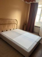 Boxspring + beige boxspringrok + bamboe hoofdbord, Ophalen, Tweepersoons, Zo goed als nieuw, 200 cm
